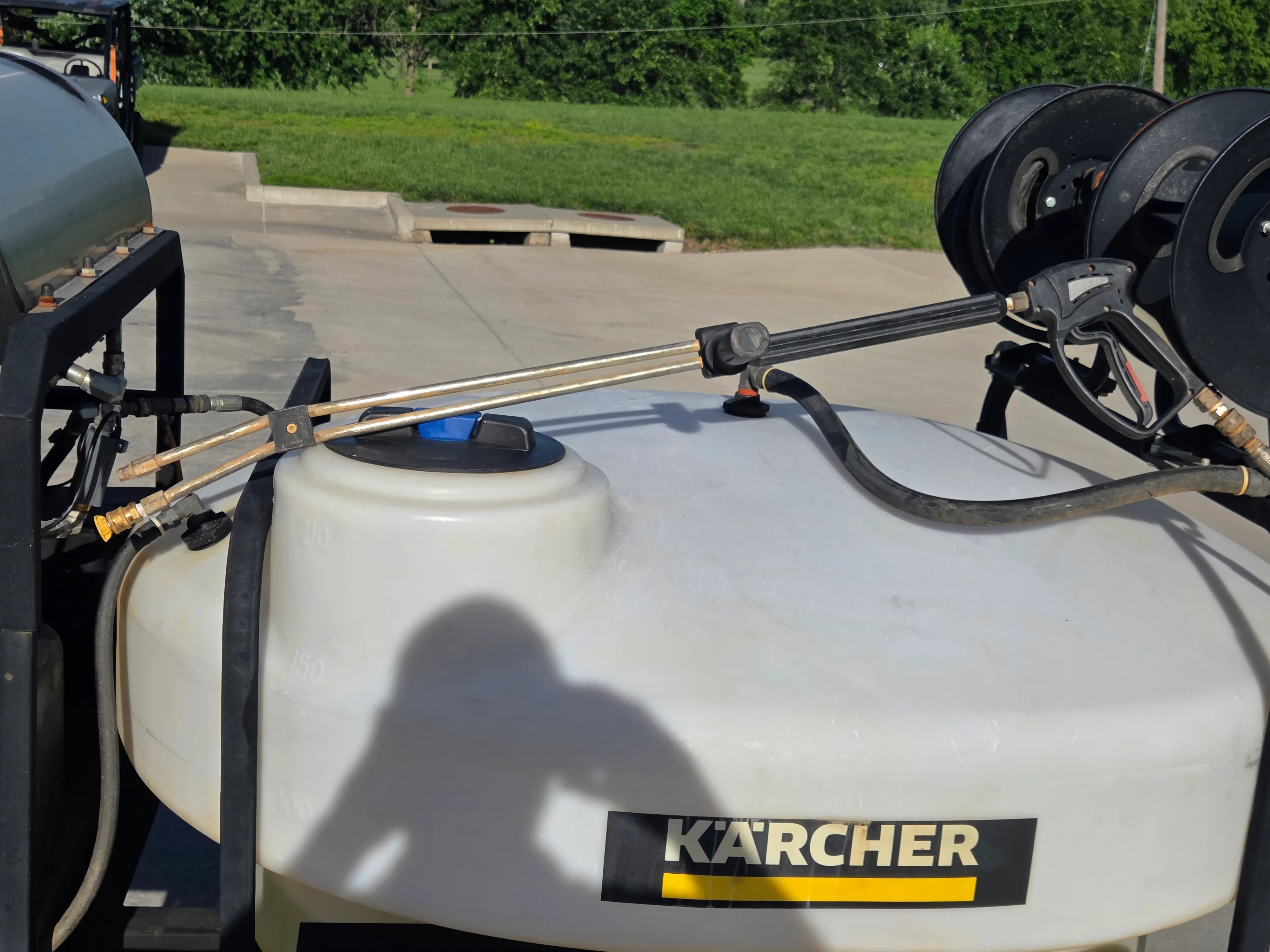 2023 Karcher TRK-2500 HDS
