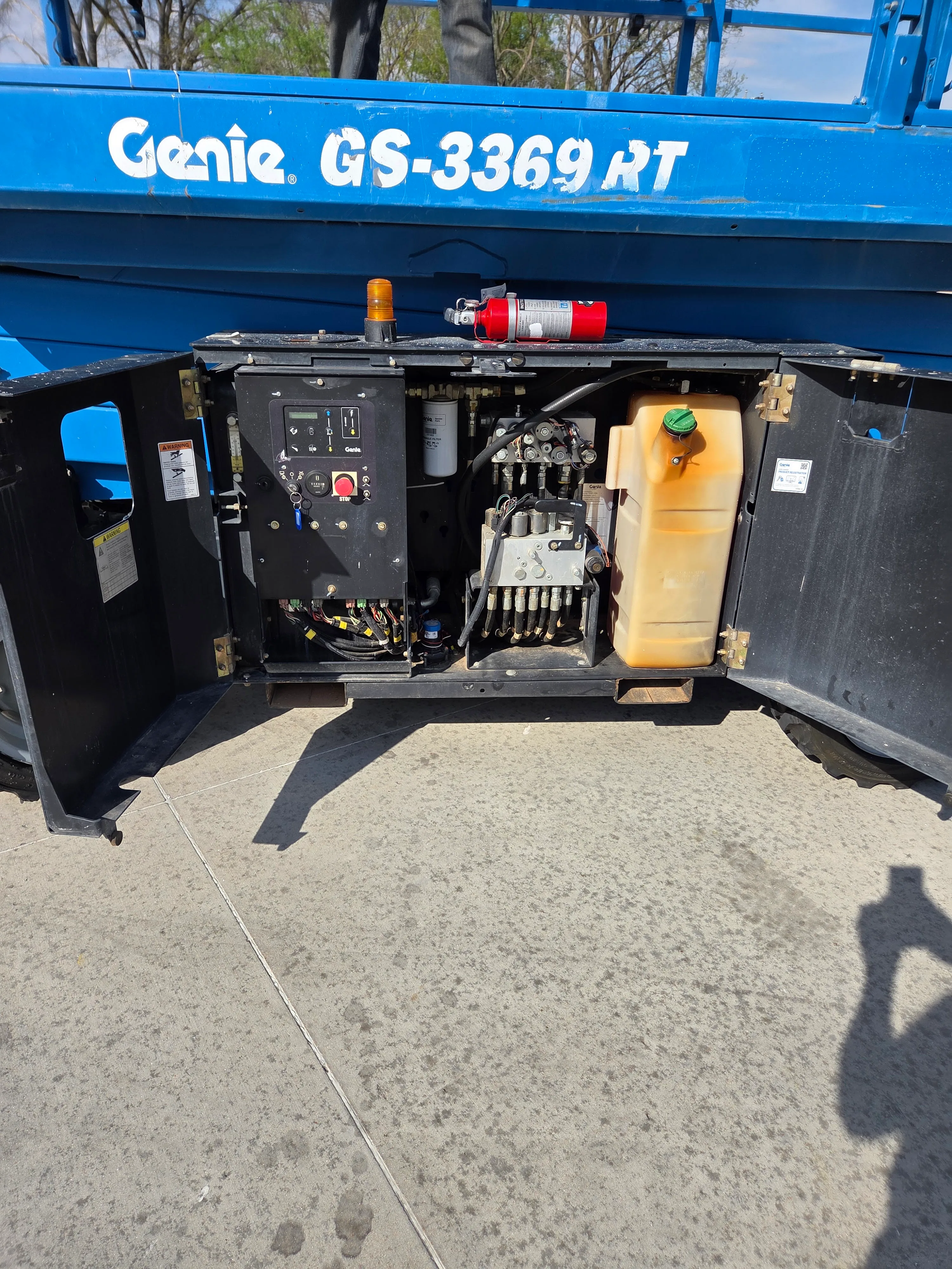 2017 Genie GS-3369